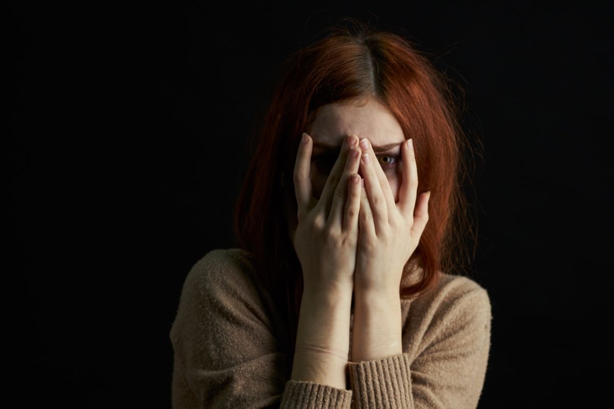 Тревожность: что это и какие чувства её запускают